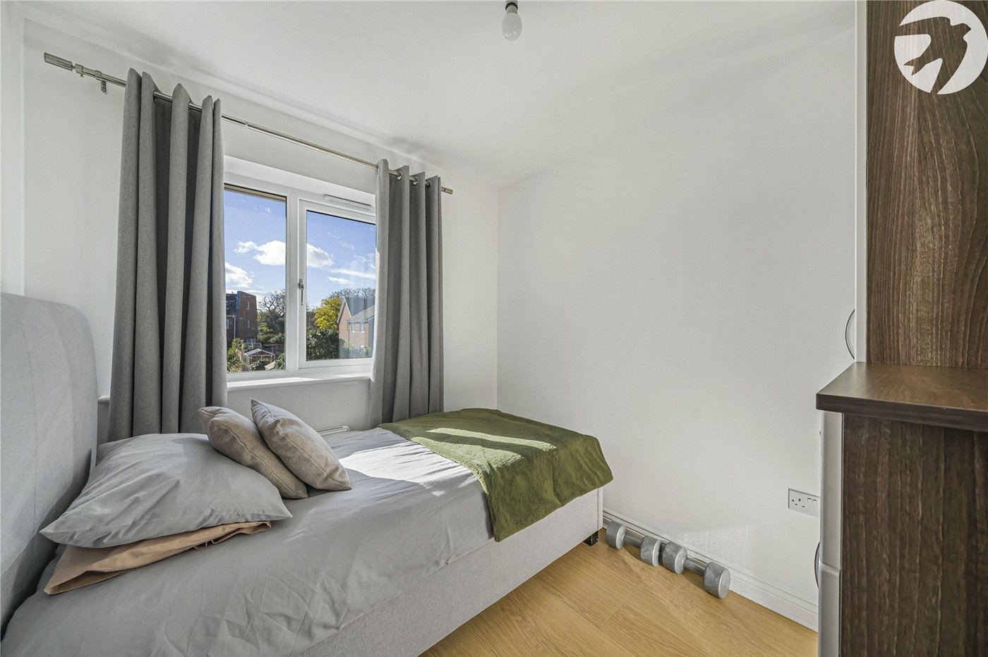 4 bedroom house for sale in Dartford | Robinson Jackson