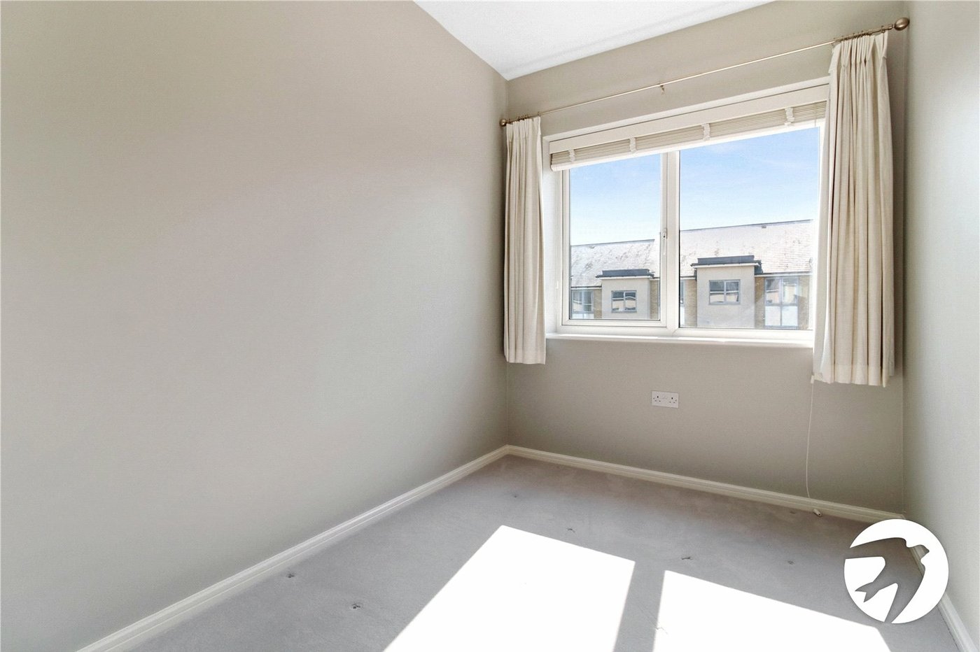 4 bedroom house for sale in Northfleet | Robinson Michael & Jackson