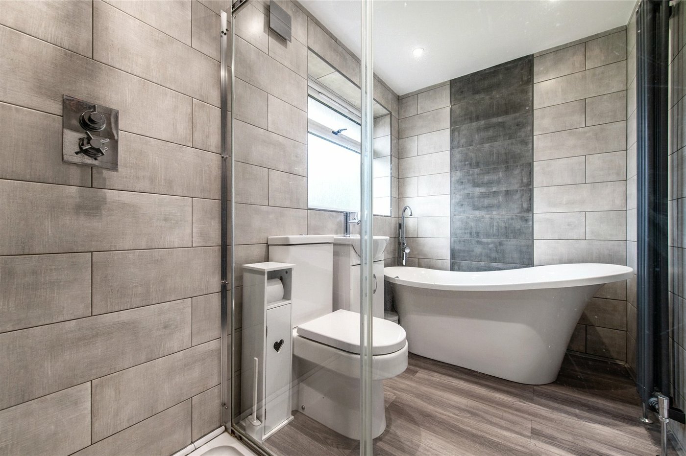 3 bedroom house for sale in Wainscott | Robinson Michael & Jackson