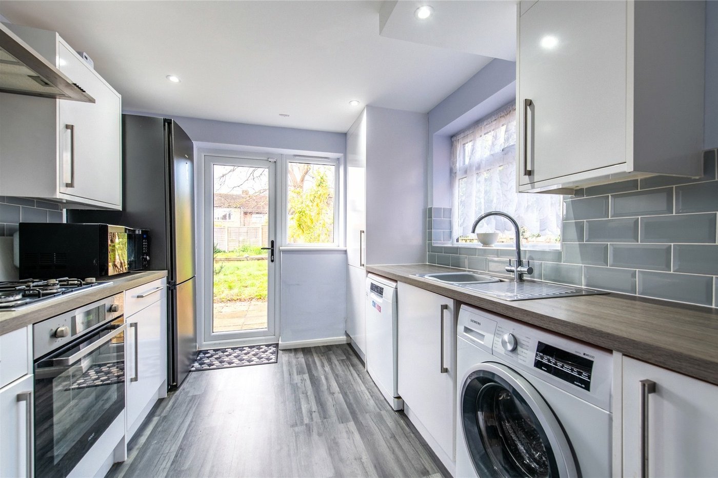 3 bedroom house for sale in Wainscott | Robinson Michael & Jackson