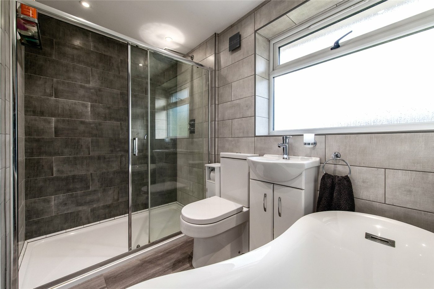 3 bedroom house for sale in Wainscott | Robinson Michael & Jackson