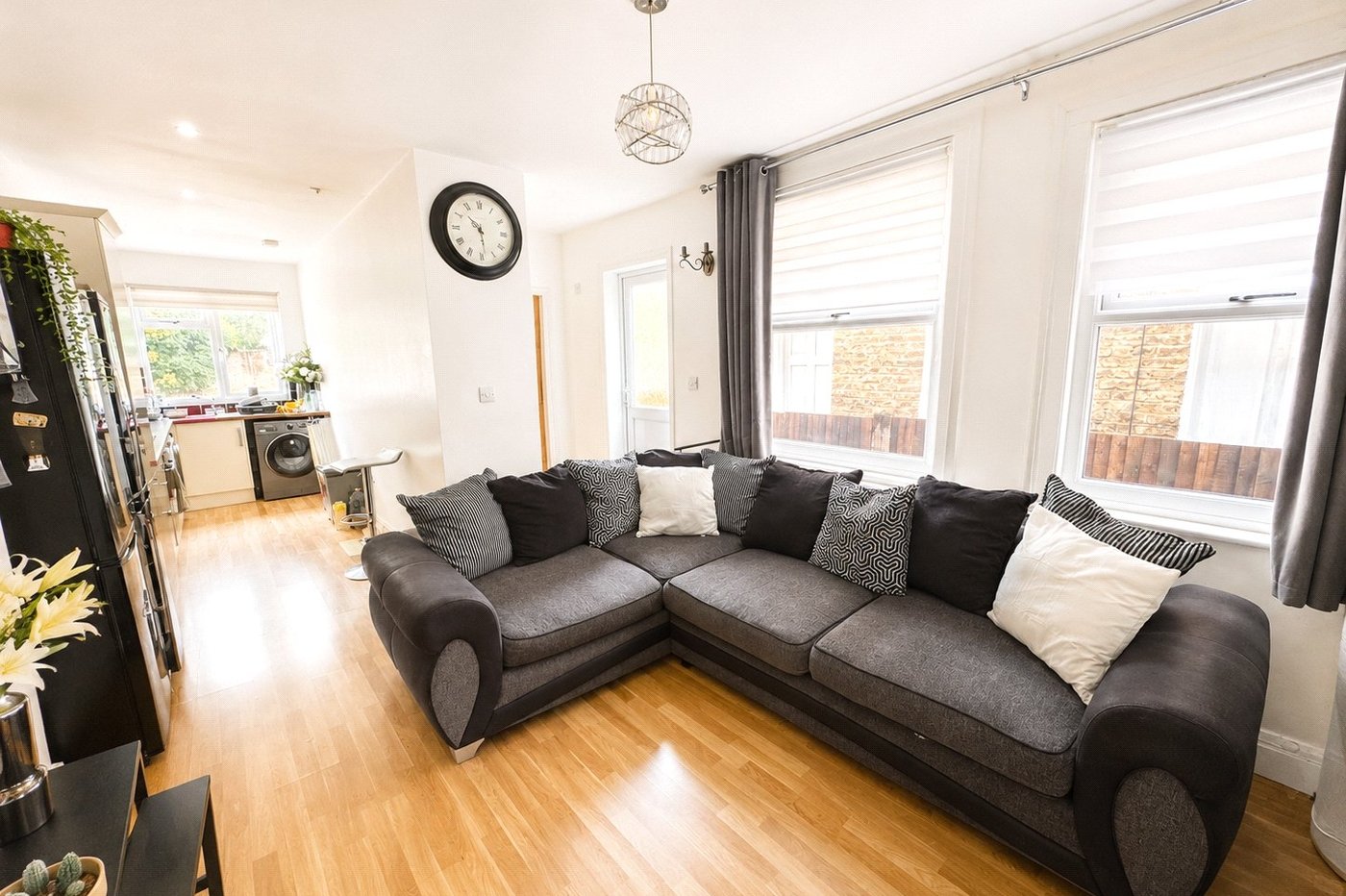 4 bedroom house for sale in London | Robinson Jackson