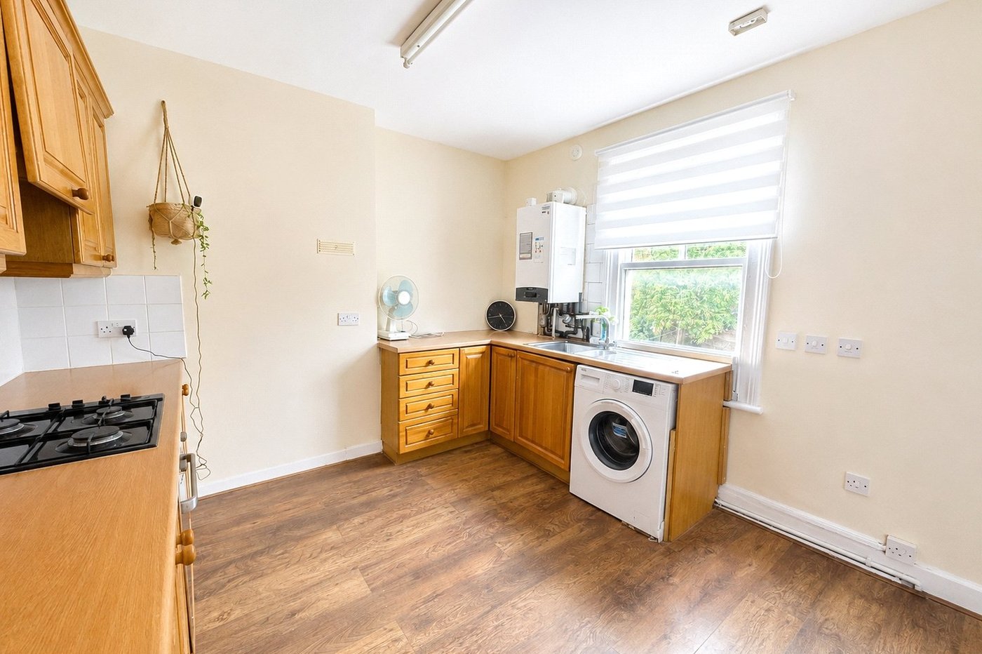 4 bedroom house for sale in London | Robinson Jackson