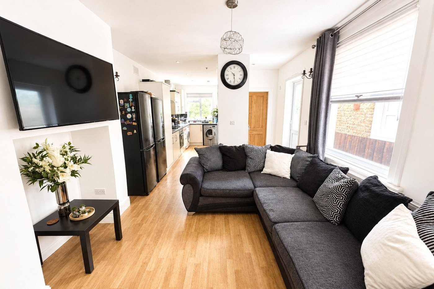 4 bedroom house for sale in London | Robinson Jackson