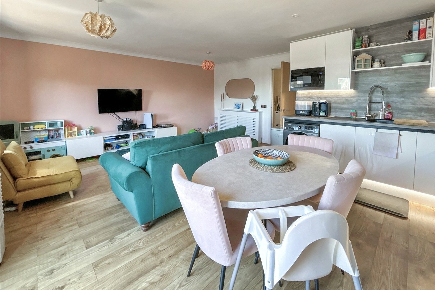 2 bedroom property for sale in Sidcup | Robinson Jackson