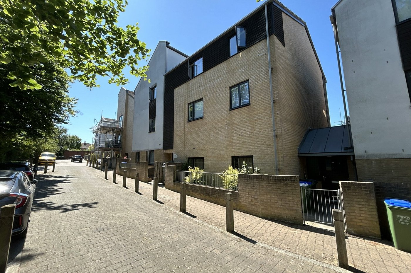 2 bedroom property for sale in Sidcup | Robinson Jackson