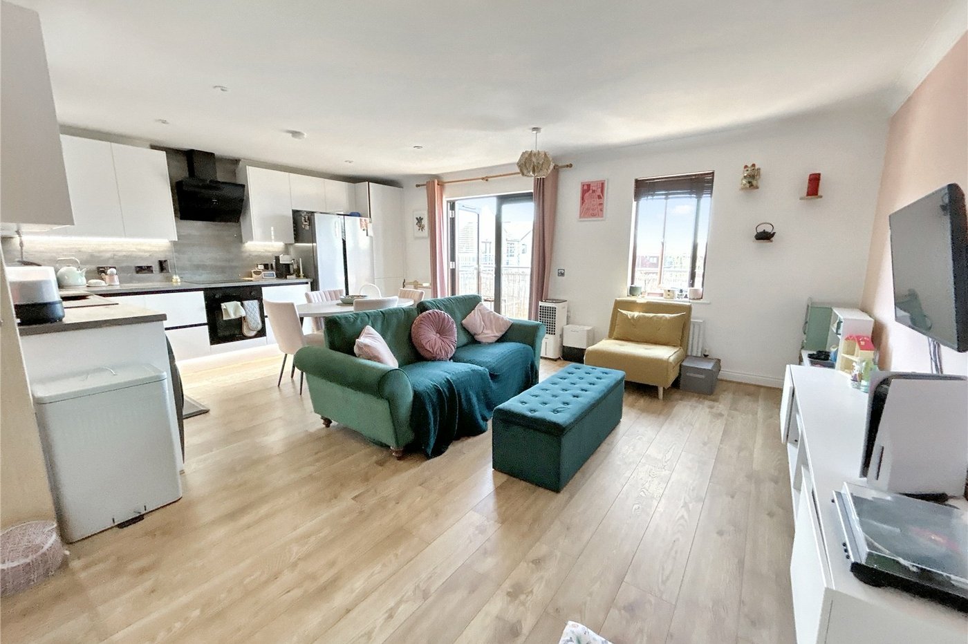 2 bedroom property for sale in Sidcup | Robinson Jackson