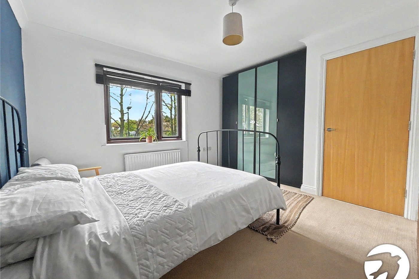 2 bedroom property for sale in Sidcup | Robinson Jackson