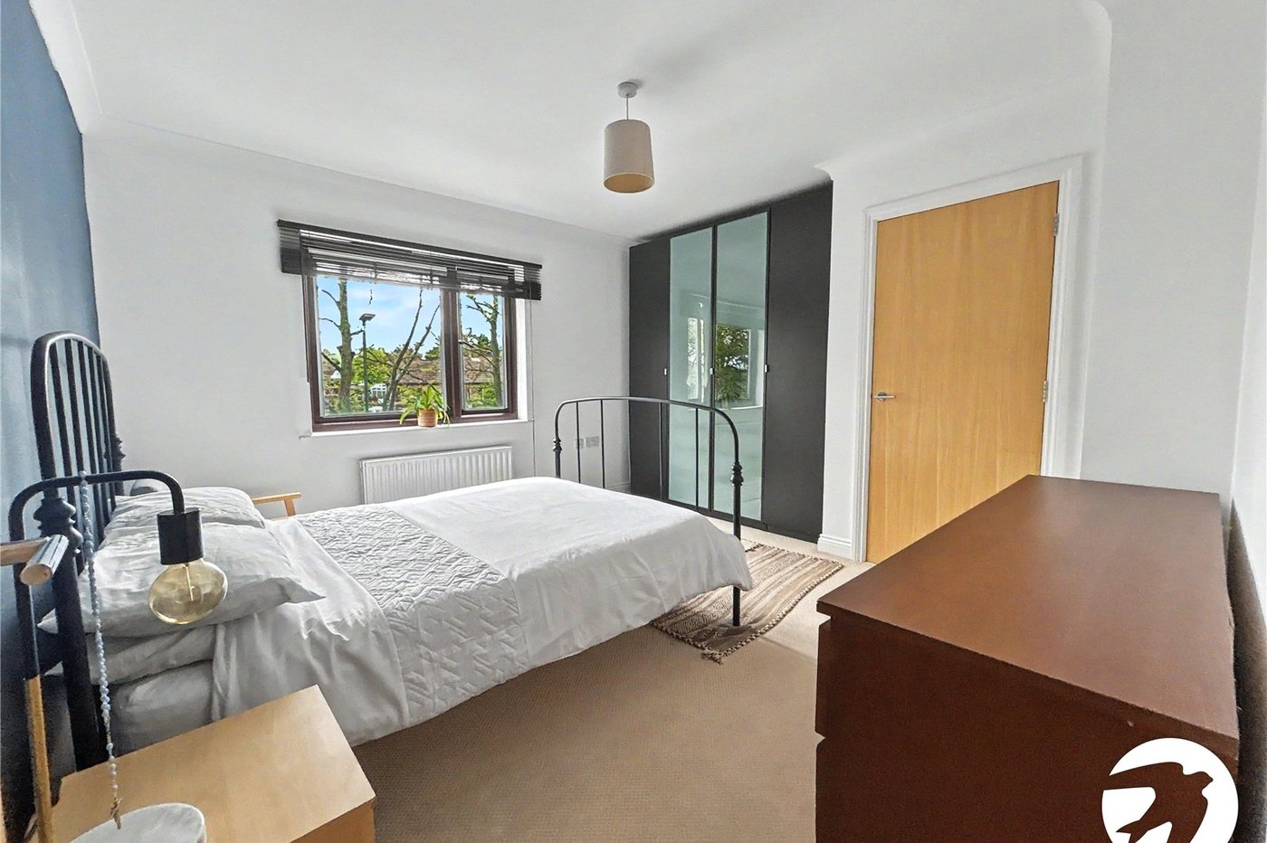 2 bedroom property for sale in Sidcup | Robinson Jackson