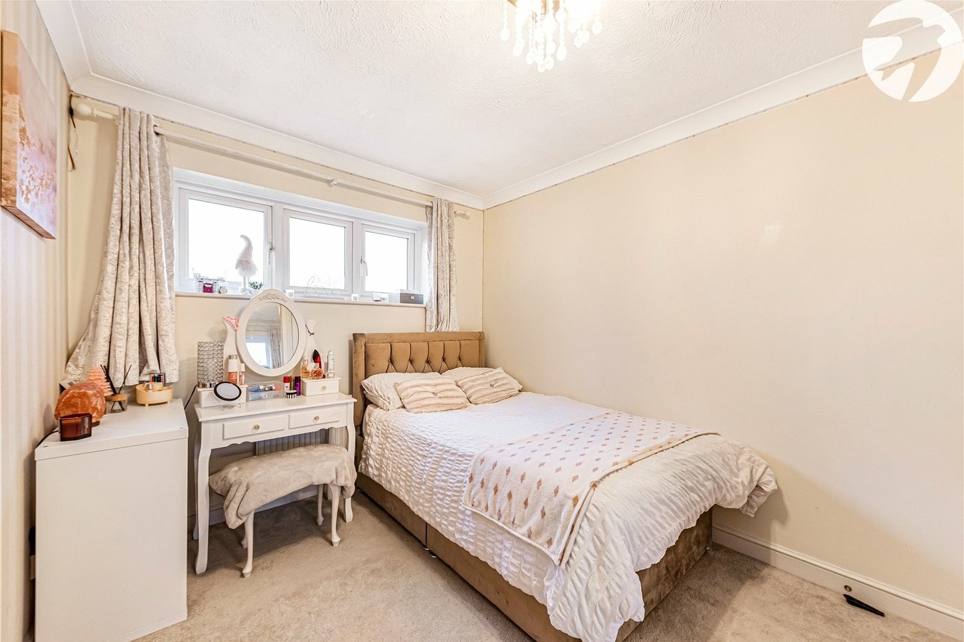 5 bedroom house for sale in Greenhithe | Robinson Jackson