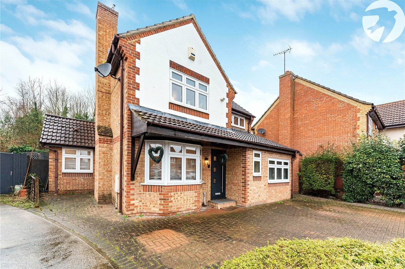 5 bedroom house for sale in Greenhithe | Robinson Jackson