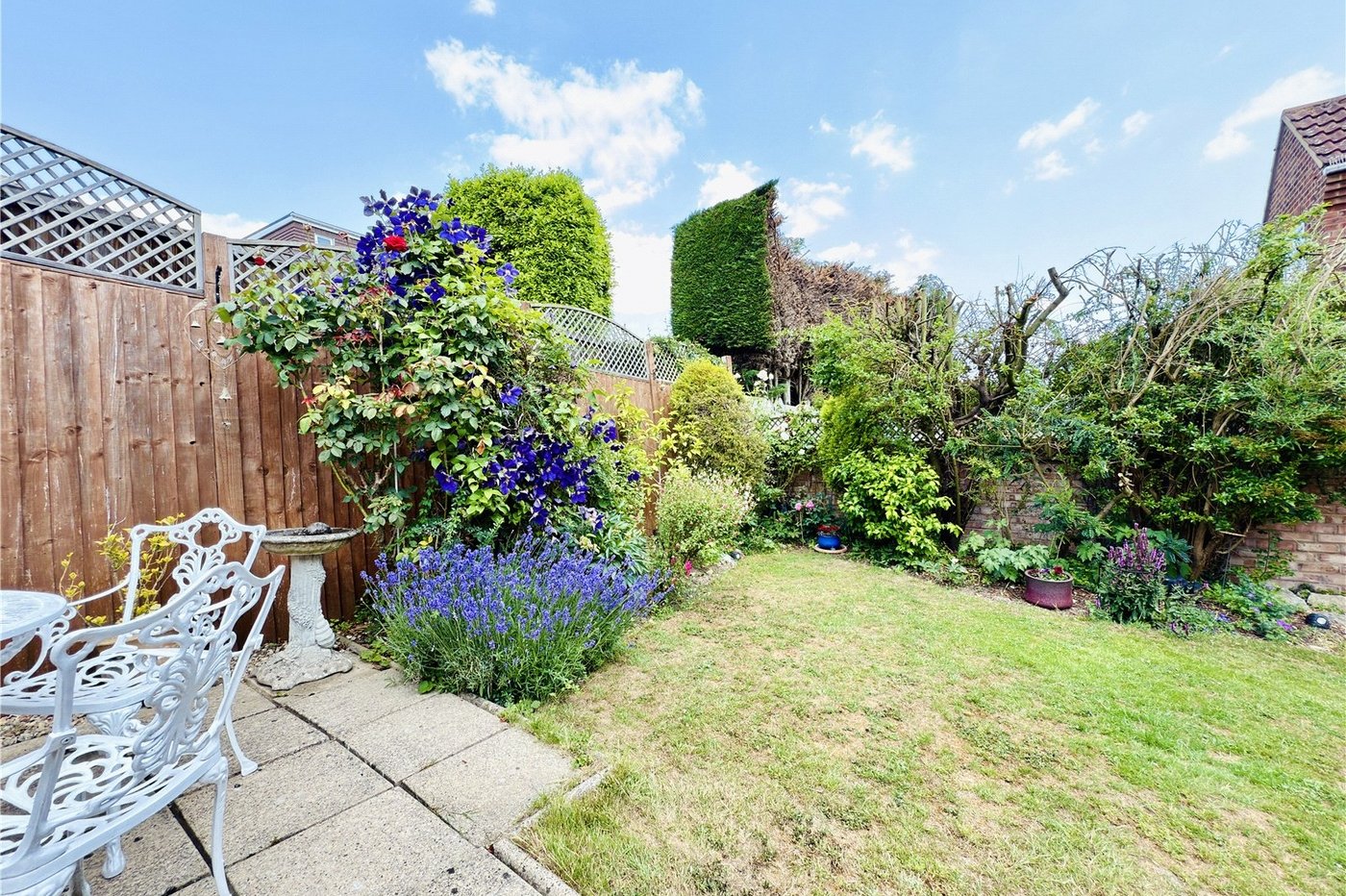 4 bedroom house for sale in Hextable | Robinson Jackson