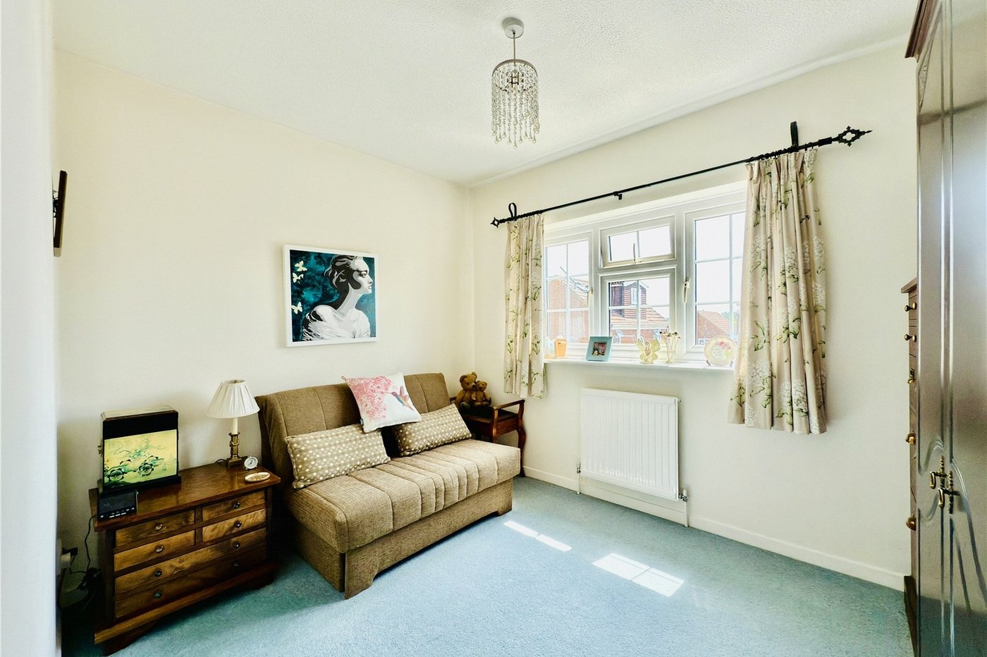 4 bedroom house for sale in Hextable | Robinson Jackson