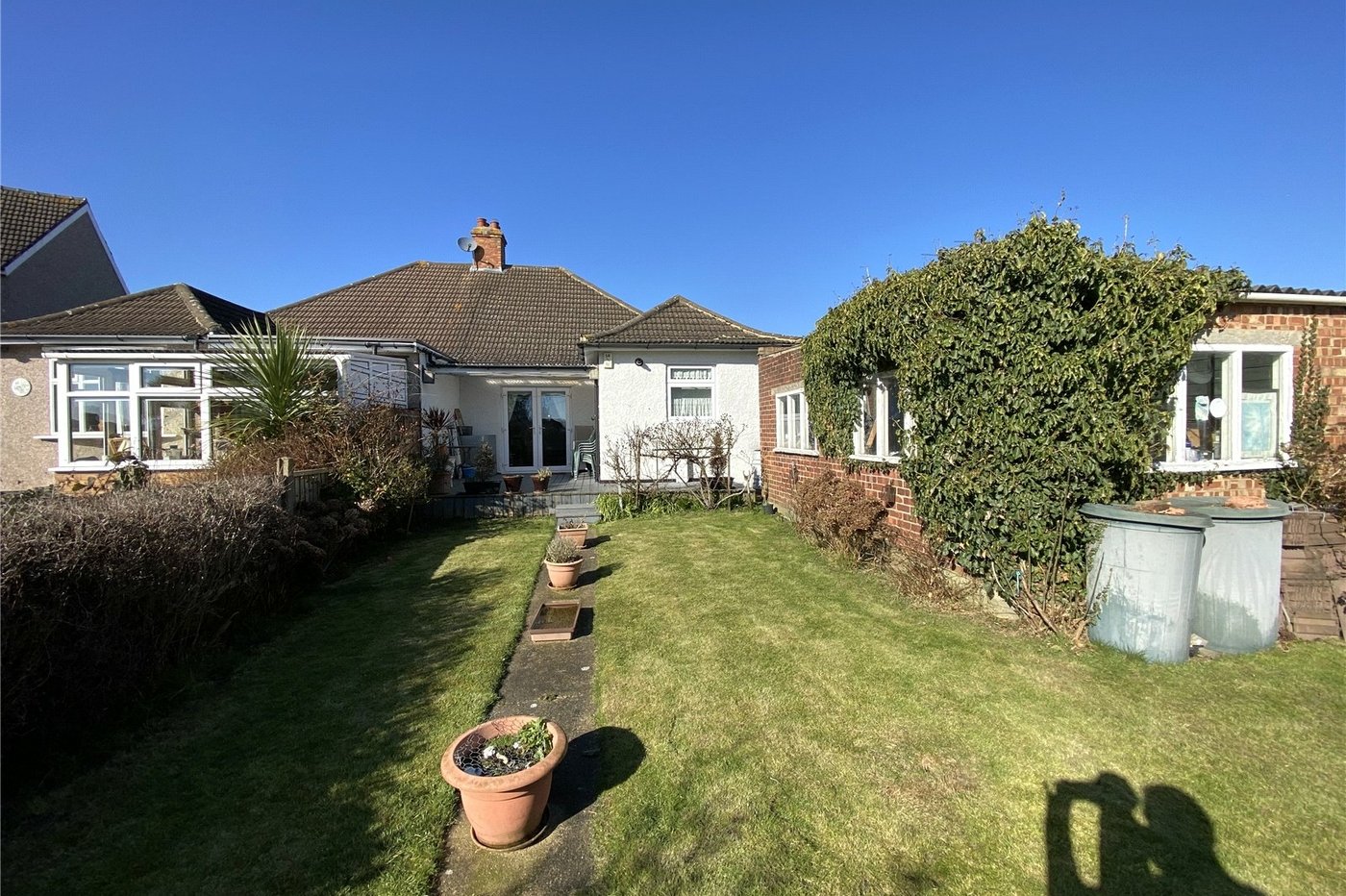 2 bedroom bungalow for sale in Blackfen | Robinson Jackson