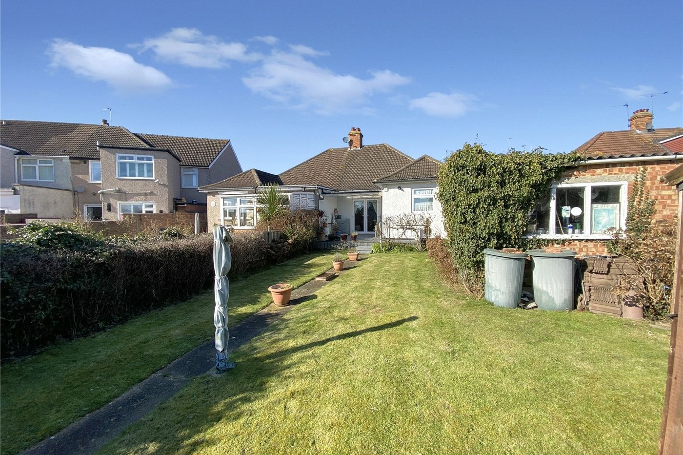 2 bedroom bungalow for sale in Blackfen | Robinson Jackson