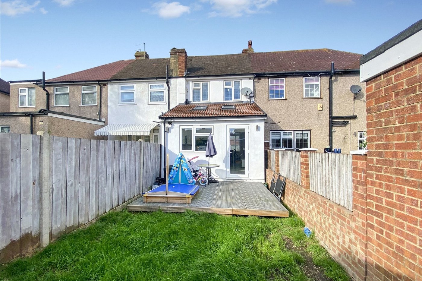 2 bedroom house for sale in  | Robinson Jackson