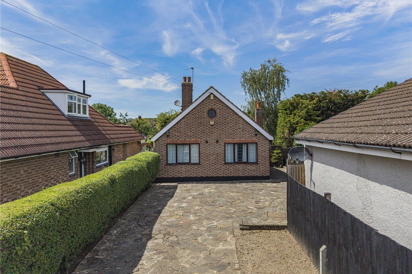 2 bedroom bungalow for sale in Sidcup | Robinson Jackson