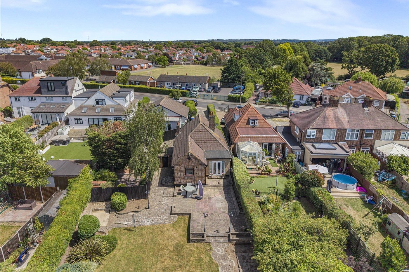 2 bedroom bungalow for sale in Sidcup | Robinson Jackson