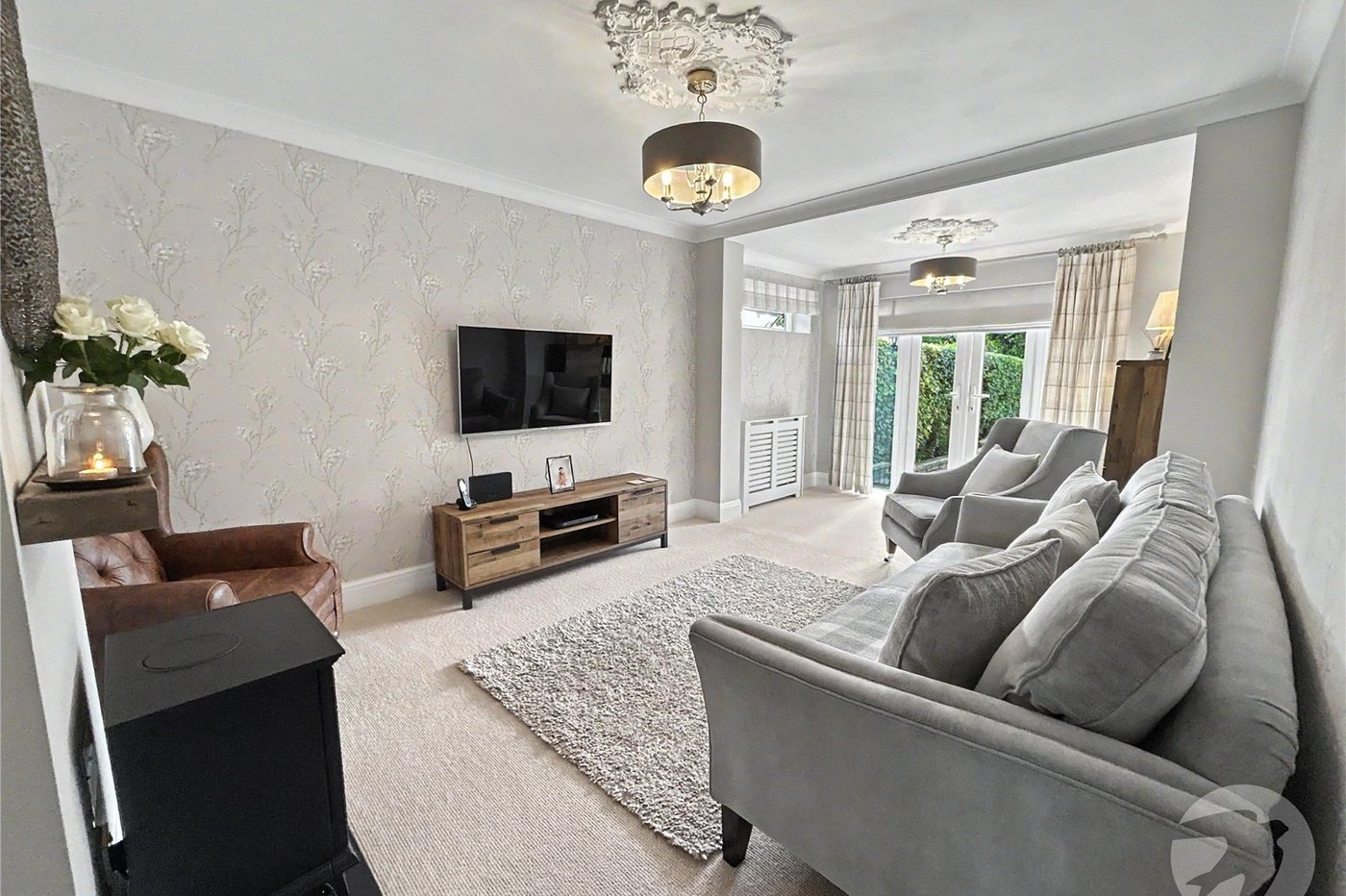 2 bedroom bungalow for sale in Sidcup | Robinson Jackson