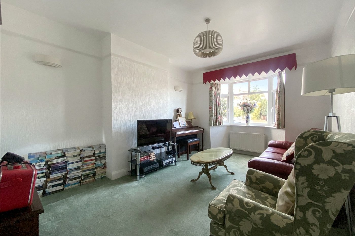 2 bedroom bungalow for sale in Sidcup | Robinson Jackson