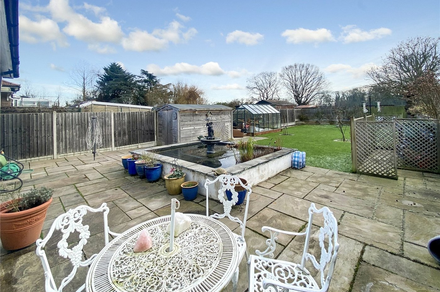 2 bedroom bungalow for sale in Sidcup | Robinson Jackson