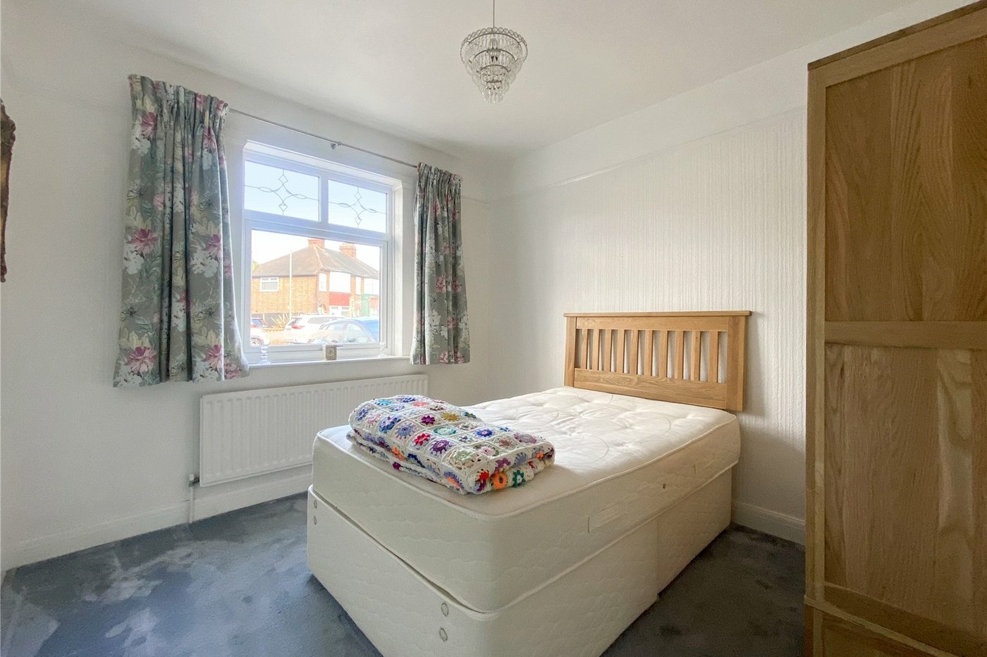 2 bedroom bungalow for sale in Sidcup | Robinson Jackson