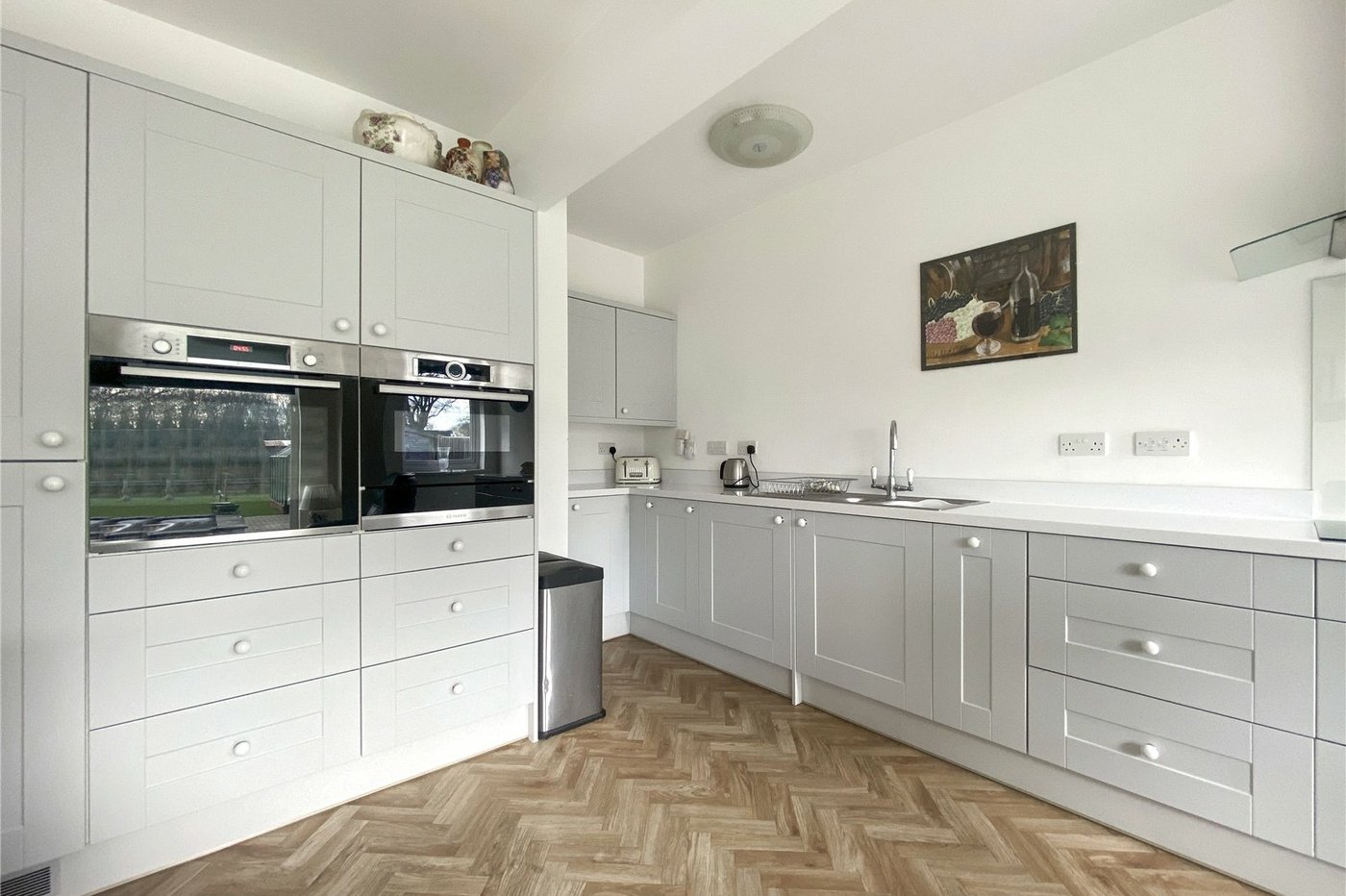 2 bedroom bungalow for sale in Sidcup | Robinson Jackson