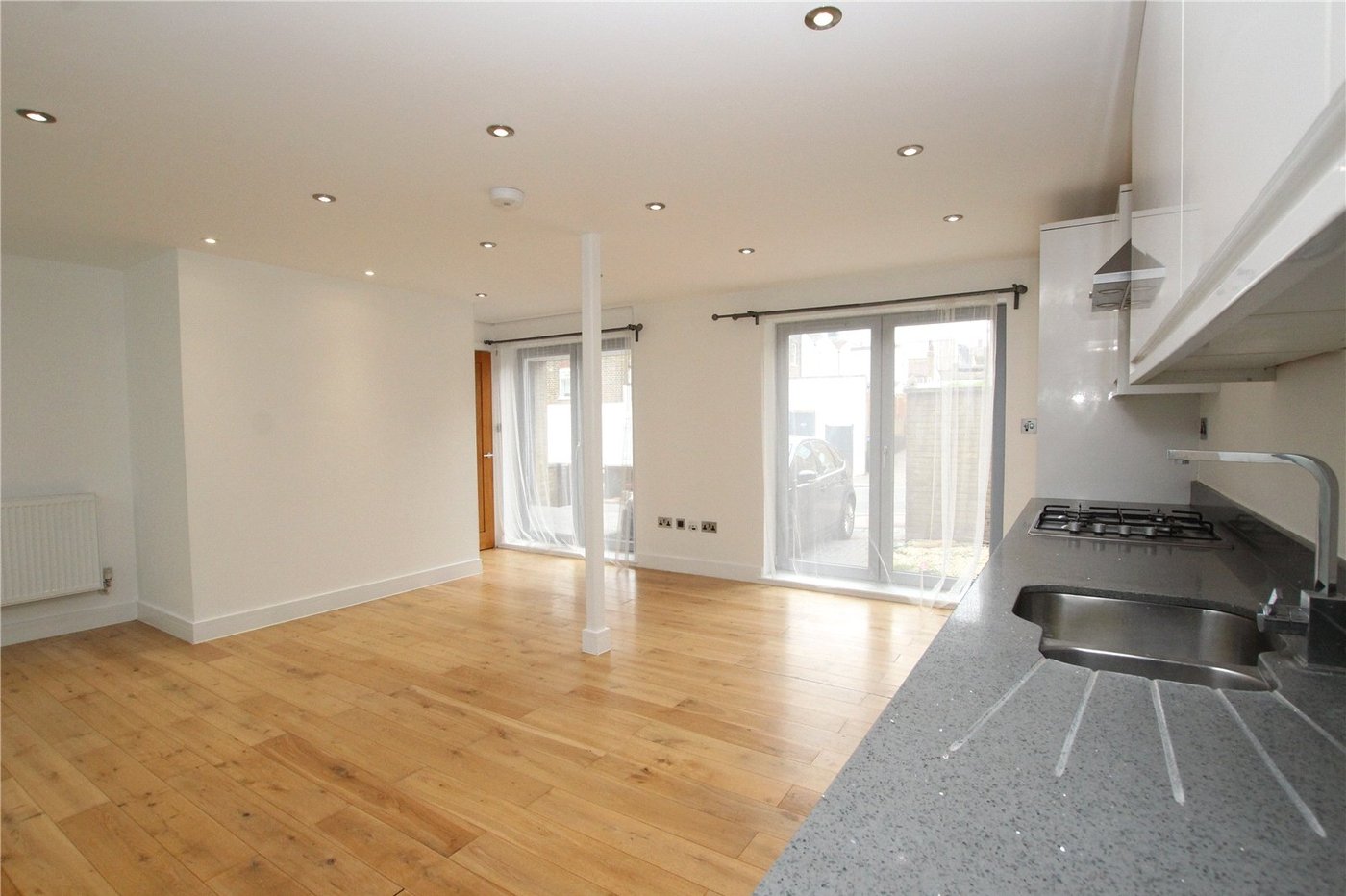 4 bedroom house for sale in Bloomfied Road | Robinson Jackson