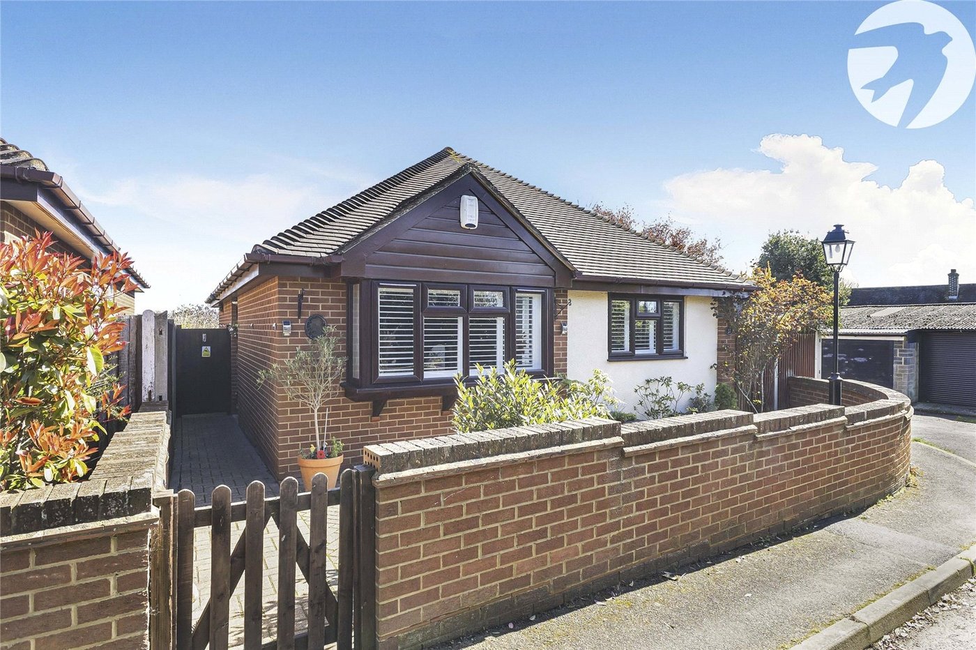 2 bedroom bungalow for sale in Strood | Robinson Michael & Jackson