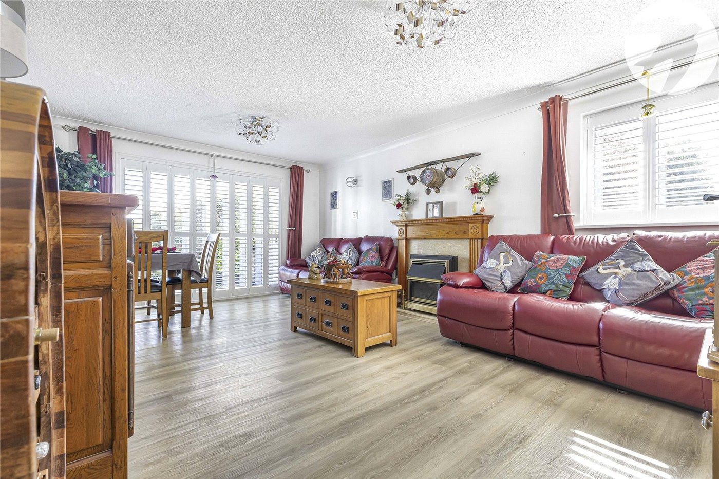 2 bedroom bungalow for sale in Strood | Robinson Michael & Jackson