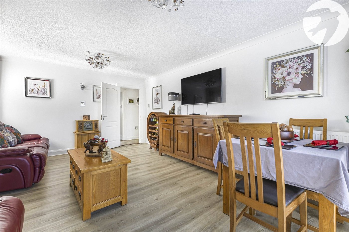 2 bedroom bungalow for sale in Strood | Robinson Michael & Jackson