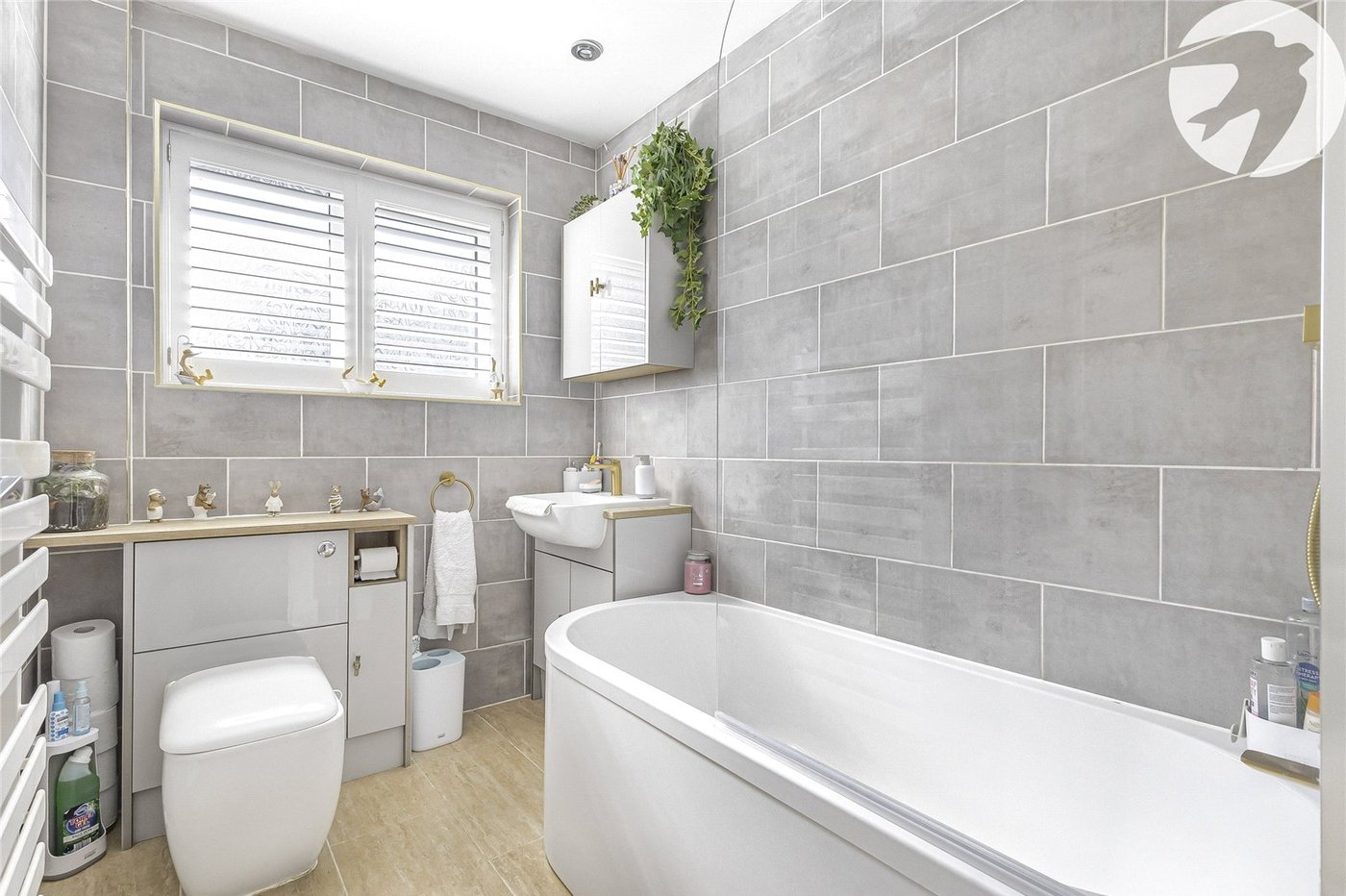 2 bedroom bungalow for sale in Strood | Robinson Michael & Jackson