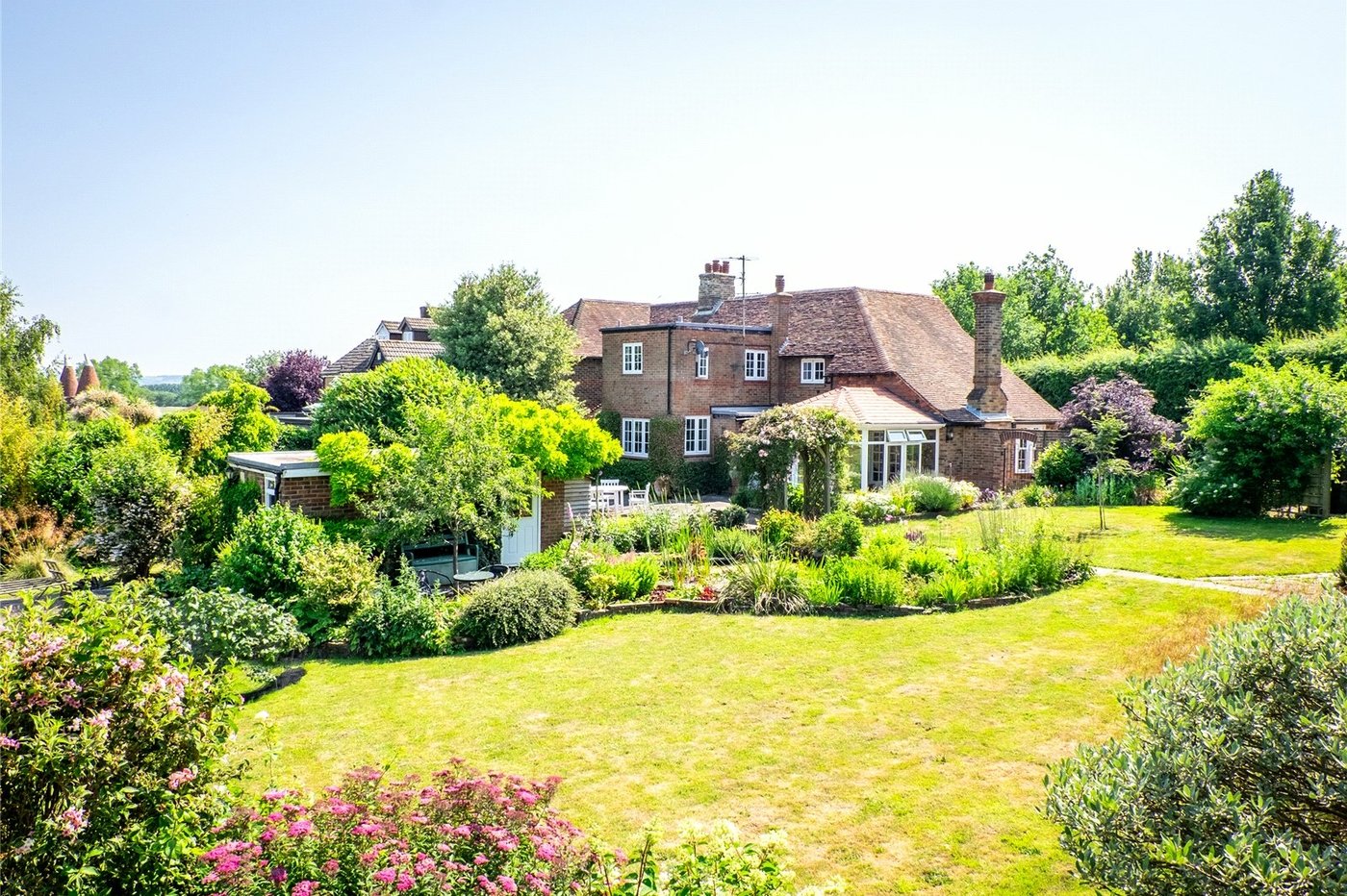 3 bedroom house for sale in East Farleigh | Robinson Michael & Jackson