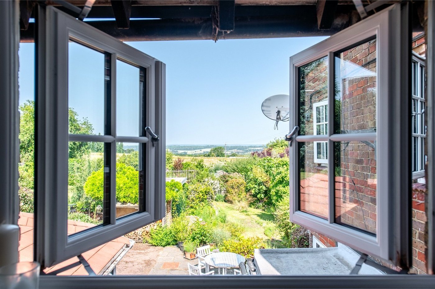 3 bedroom house for sale in East Farleigh | Robinson Michael & Jackson