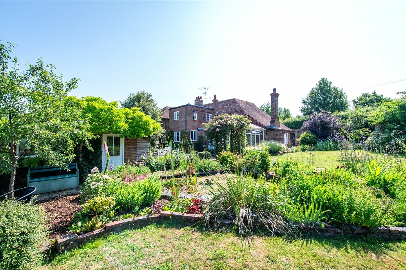 3 bedroom house for sale in East Farleigh | Robinson Michael & Jackson