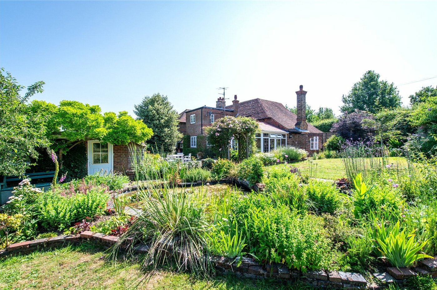 3 bedroom house for sale in East Farleigh | Robinson Michael & Jackson