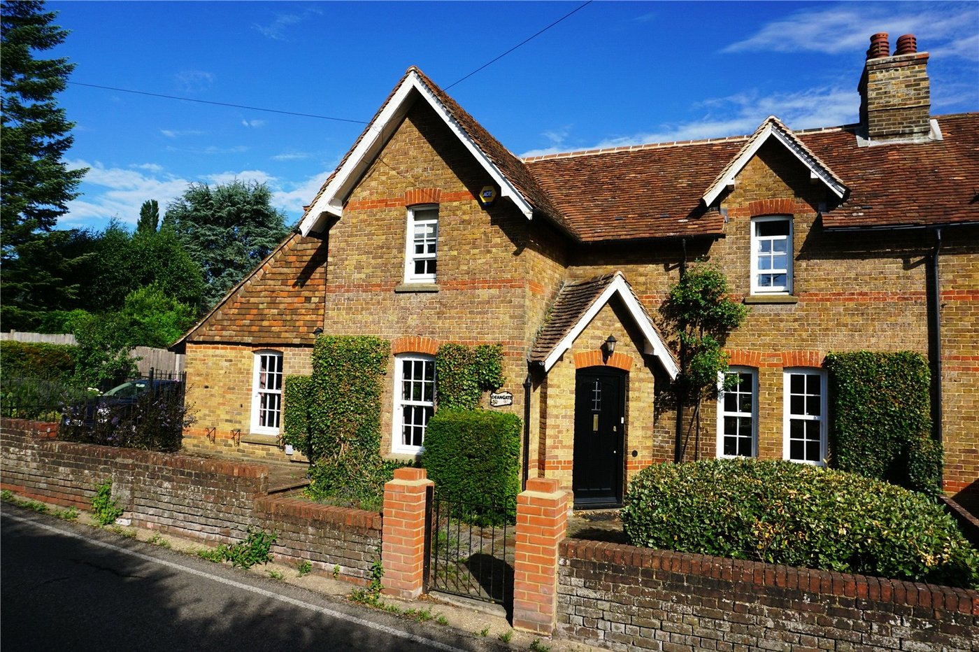 3 bedroom house for sale in East Farleigh | Robinson Michael & Jackson