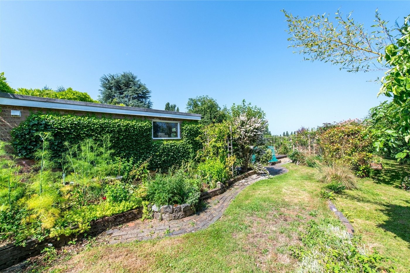 3 bedroom house for sale in East Farleigh | Robinson Michael & Jackson