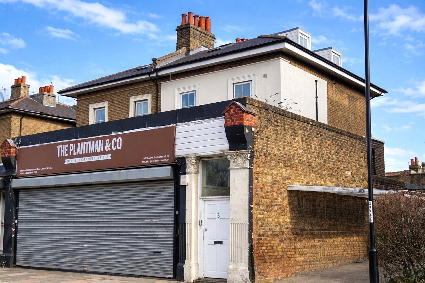 2 bedroom property for sale in London | Robinson Jackson