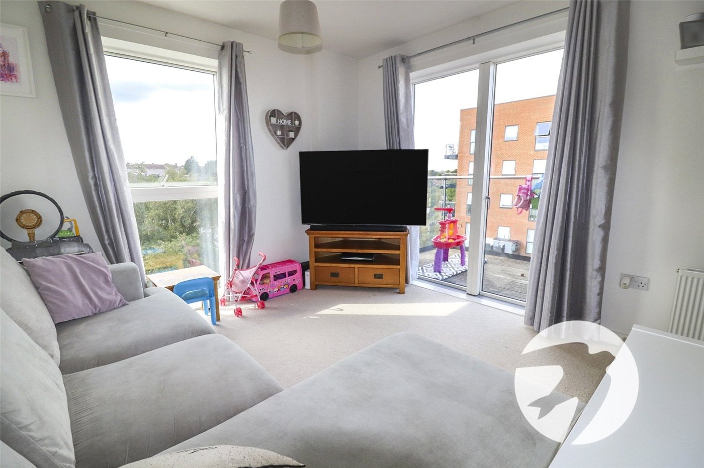 2 bedroom property for sale in Erith | Robinson Jackson