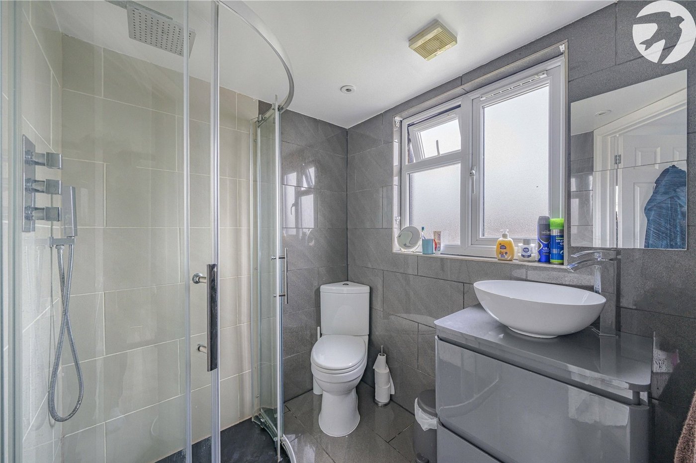 4 bedroom house for sale in Dartford | Robinson Jackson