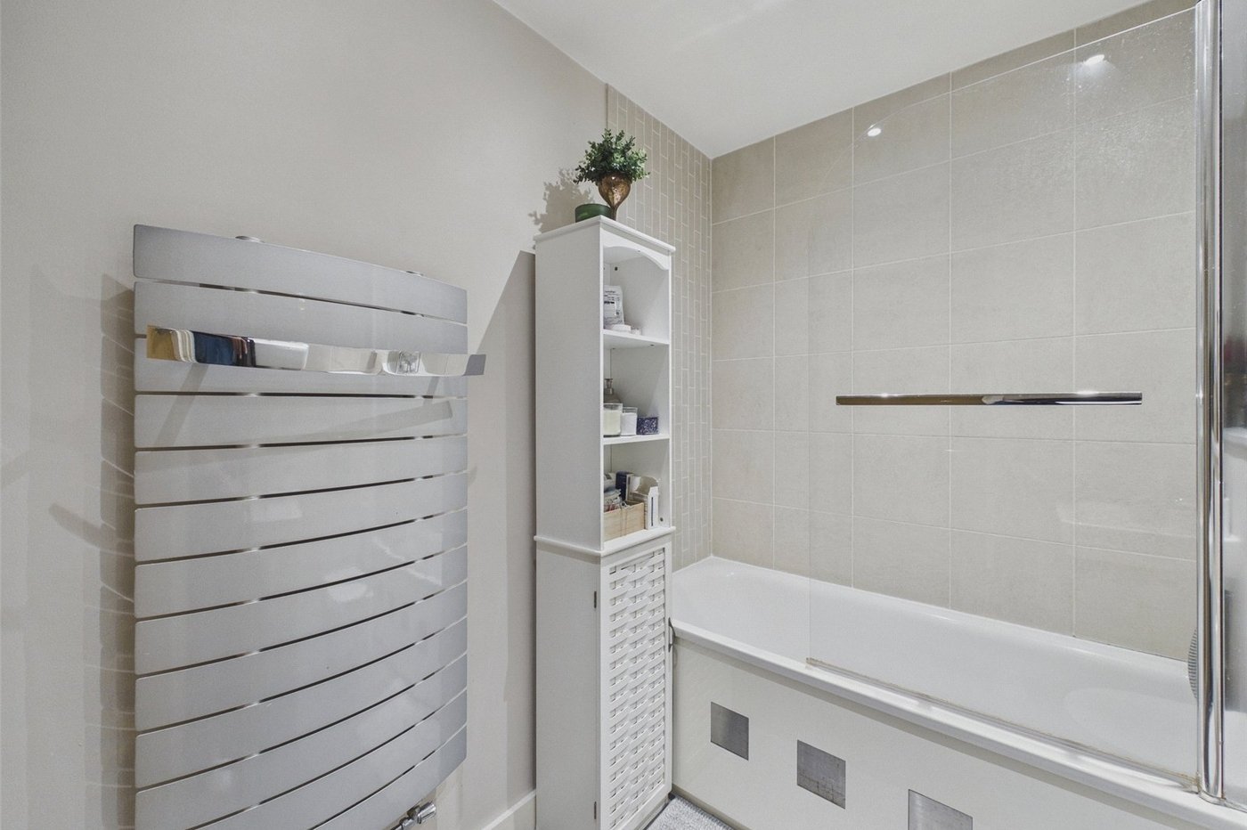 1 bedroom property for sale in London | Robinson Jackson