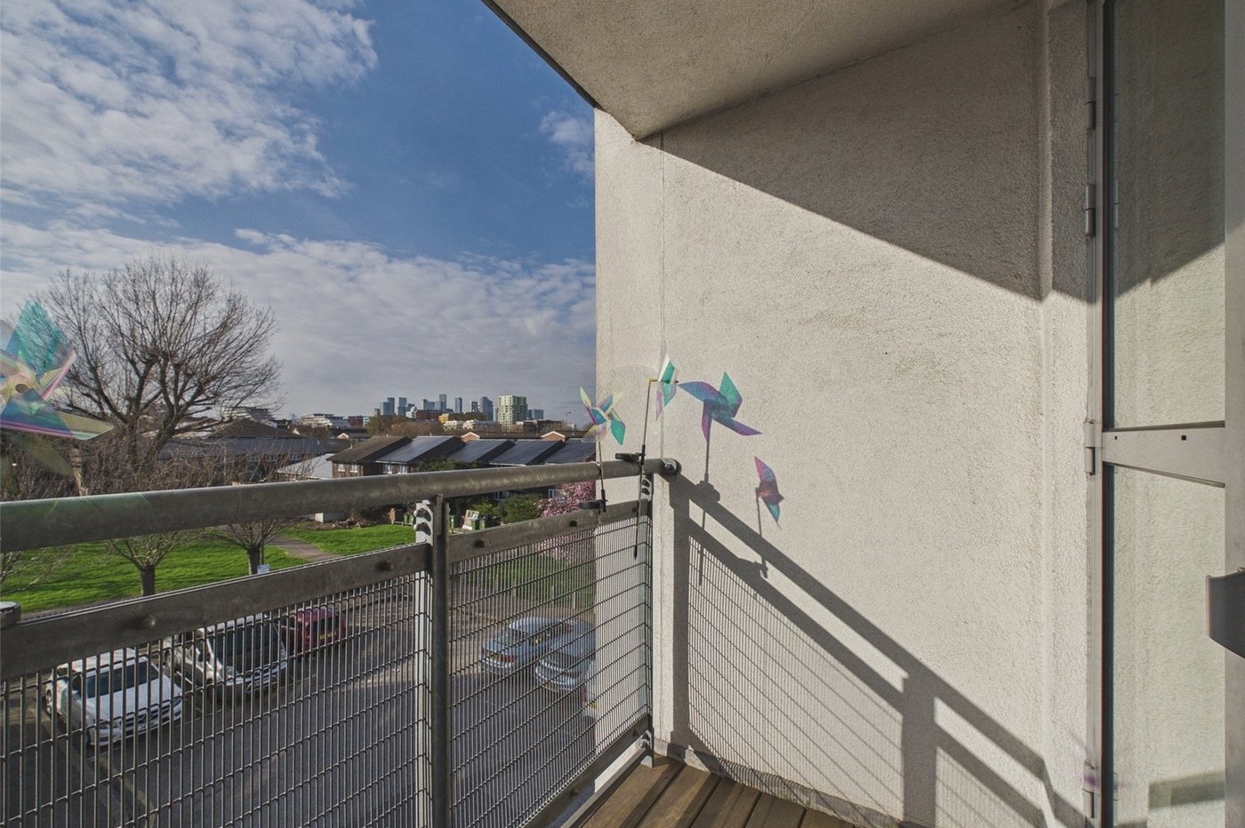 1 bedroom property for sale in London | Robinson Jackson