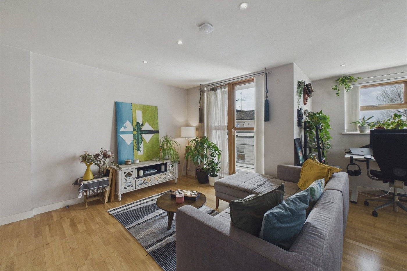 1 bedroom property for sale in London | Robinson Jackson