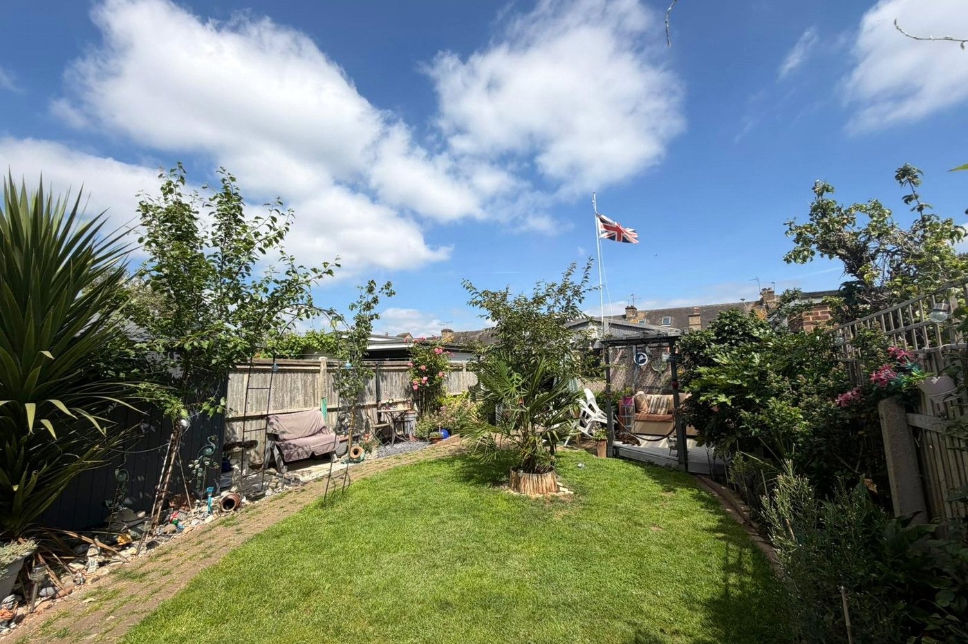 3 bedroom house for sale in Gravesend | Robinson Michael & Jackson