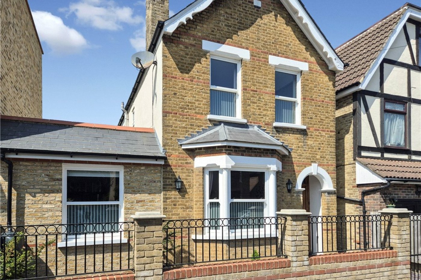 4 bedroom house for sale in Orpington | Robinson Jackson
