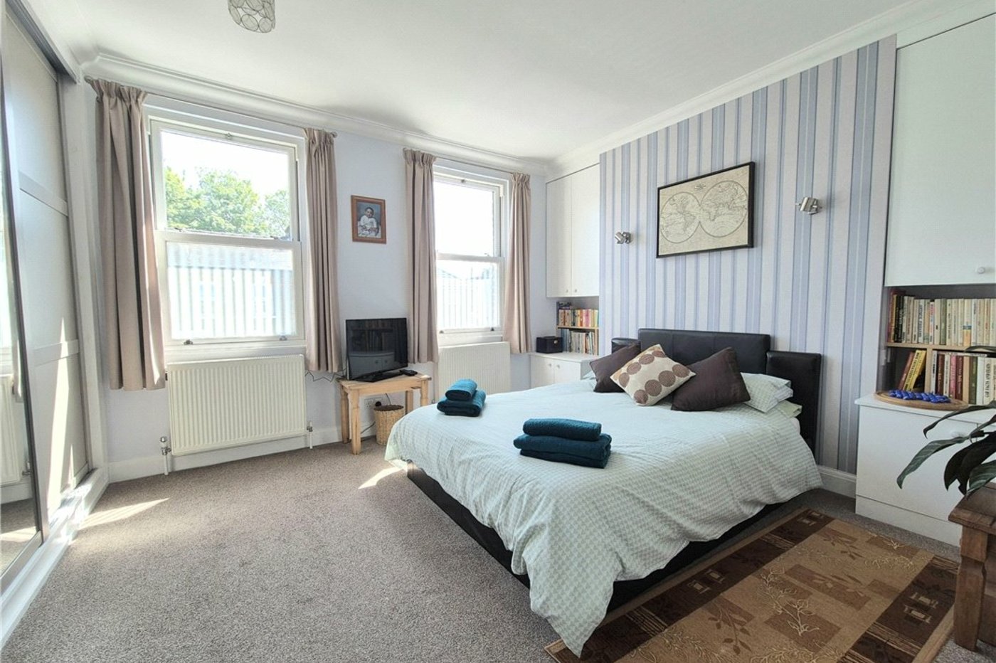 4 bedroom house for sale in Orpington | Robinson Jackson