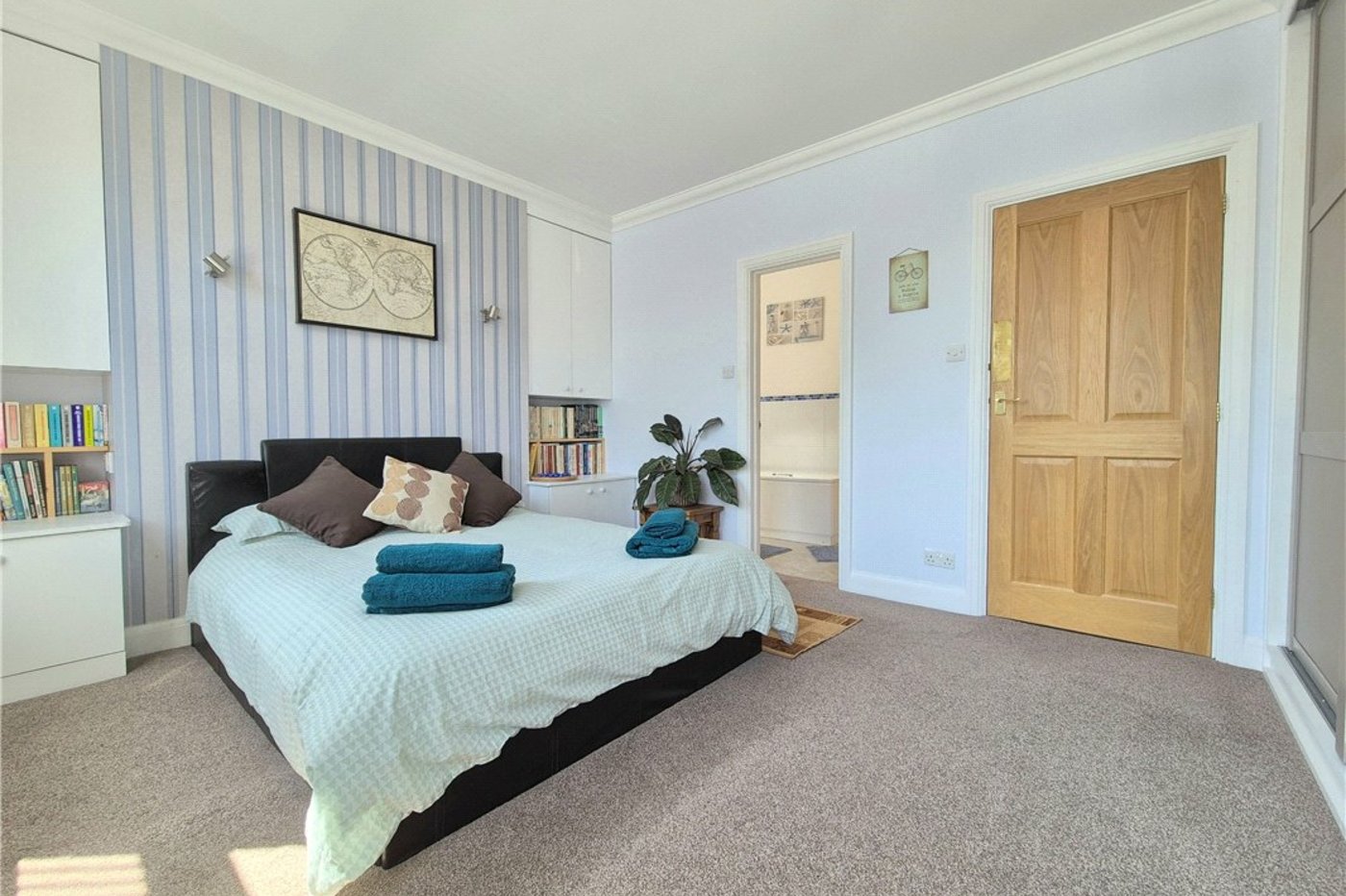 4 bedroom house for sale in Orpington | Robinson Jackson