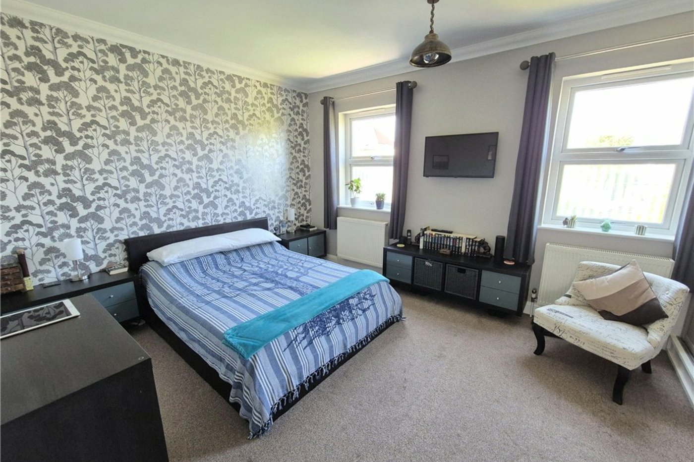 4 bedroom house for sale in Orpington | Robinson Jackson