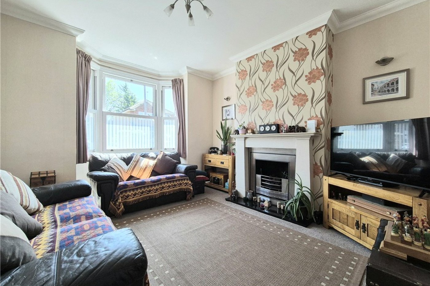 4 bedroom house for sale in Orpington | Robinson Jackson